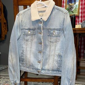 Light Wash Sherpa-Lined Denim Jacket - SIZE L fits more of a M